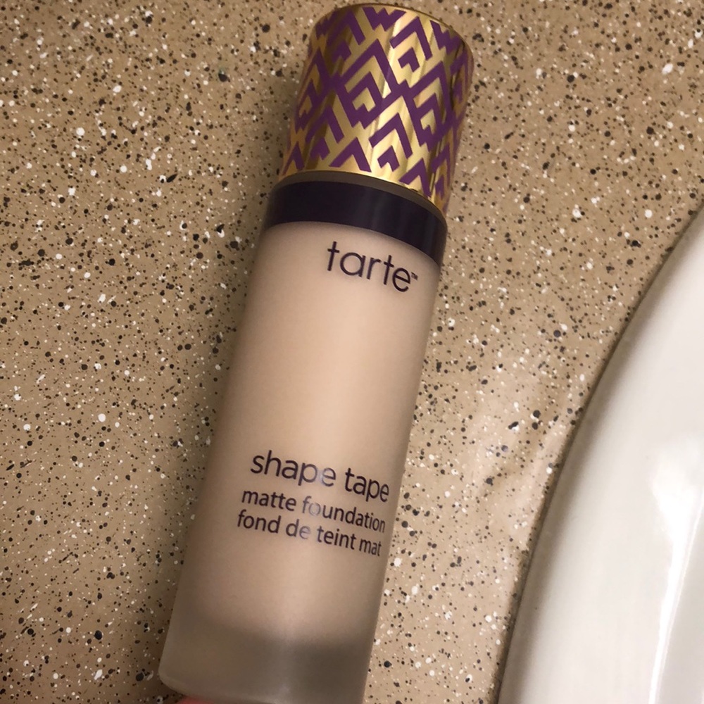 Trate Shape Tape Foundation